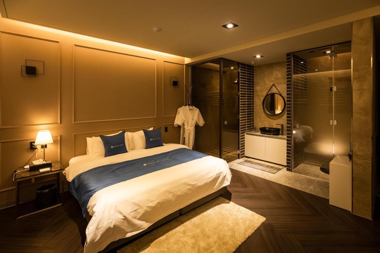Chuncheon Hotel Bentley Eksteriør billede