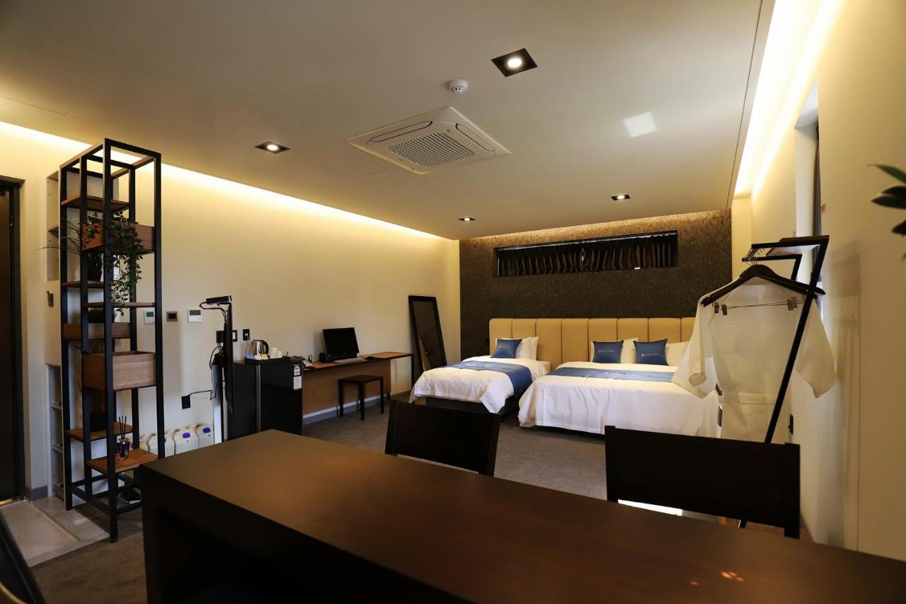 Chuncheon Hotel Bentley Eksteriør billede